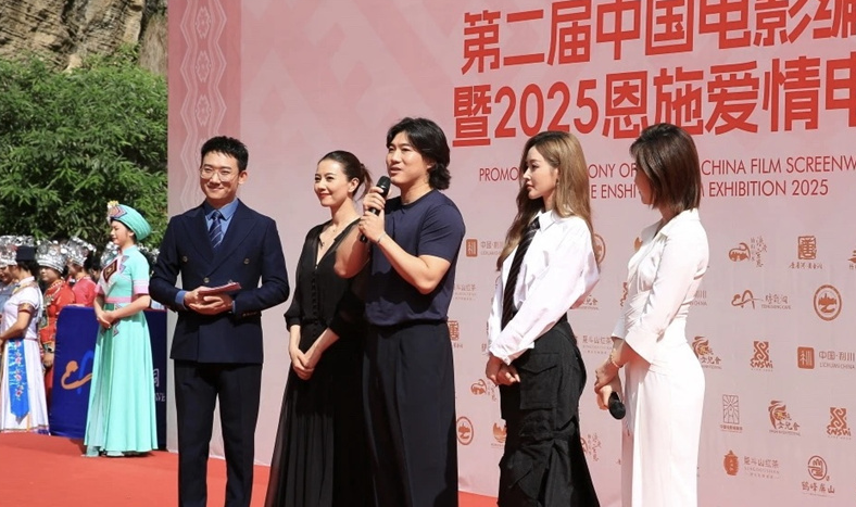 高圆圆、张天爱、钟楚曦等影视演员出席活动。活动主办方供图